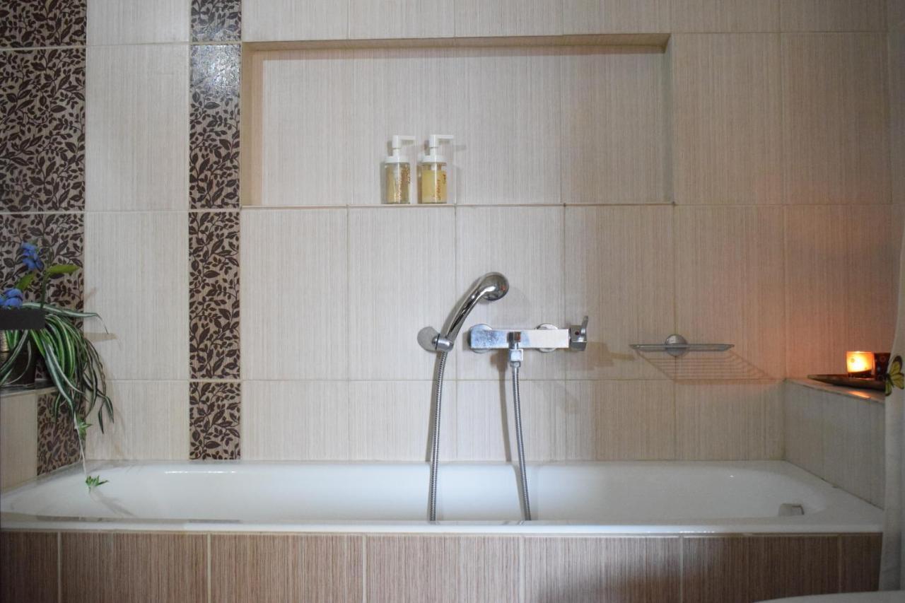Five Stars In Trikala Apartment Exterior foto