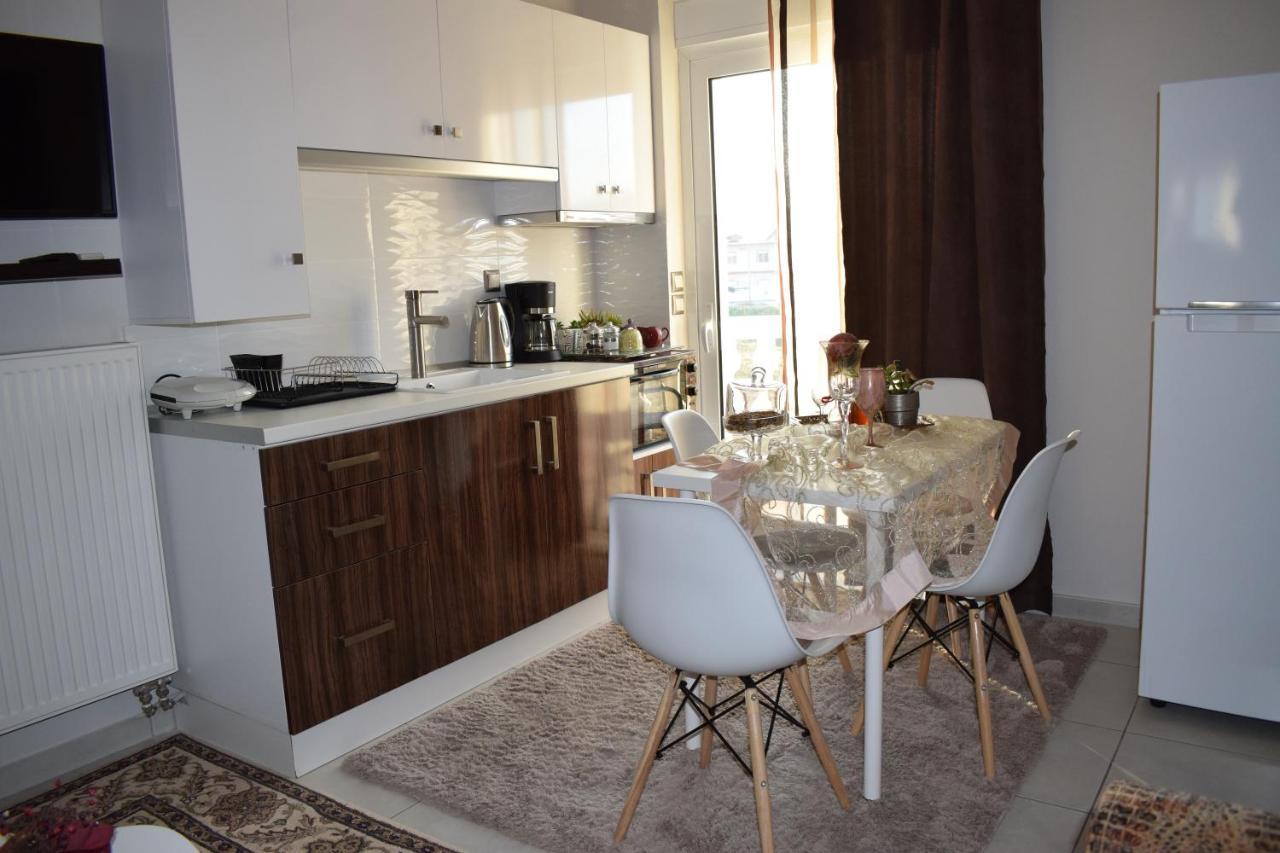 Five Stars In Trikala Apartment Exterior foto